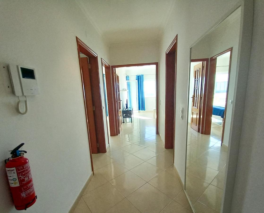 Апартаменти Colina Ferias- Garagem & Wifi Куартейра Екстер'єр фото
